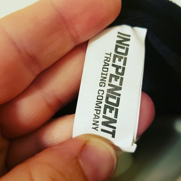 Killer Burger Rare Hoodie - Picture 5 of 7